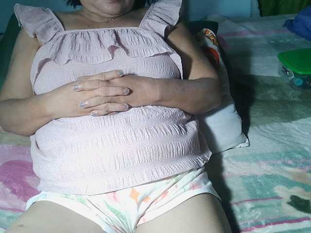 HotMama50 live cam preview