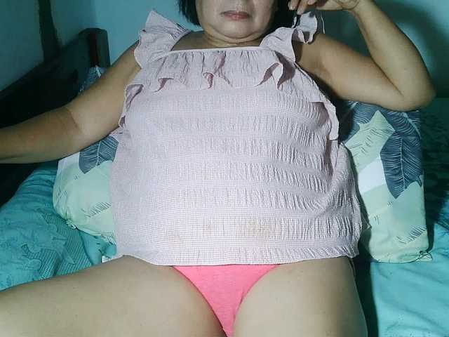 HotMama50 live cam on BongaCams