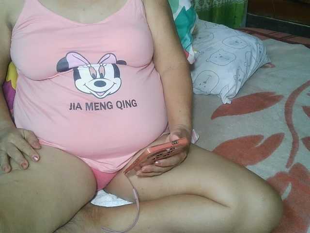 HotMama50 live cam on BongaCams