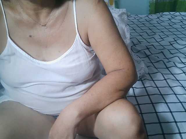HotMama50 live cam on BongaCams