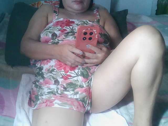 HotMama50 live cam preview