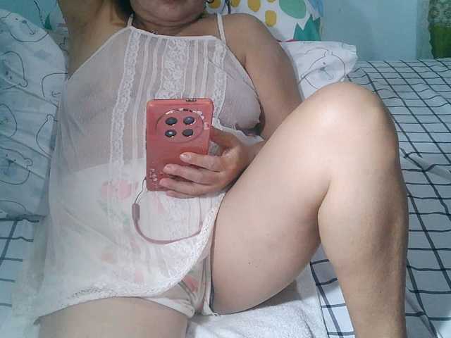 HotMama50 live cam preview