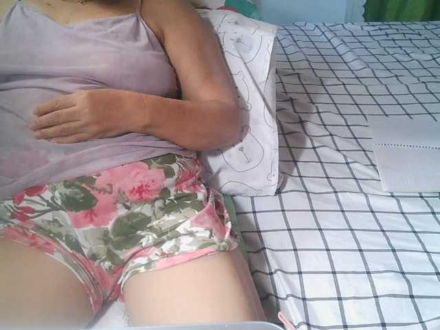 HotMama50 live cam preview