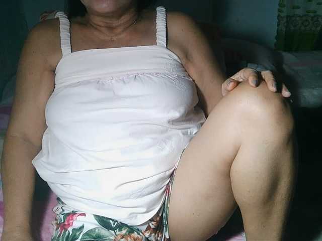 HotMama50 live cam preview