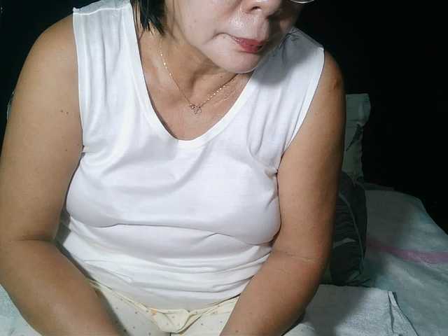 HotMama50 live cam preview