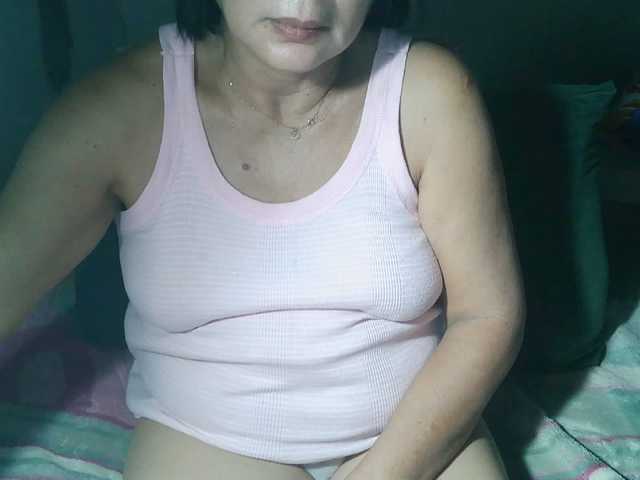 HotMama50 live cam preview