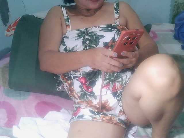 HotMama50 live cam preview