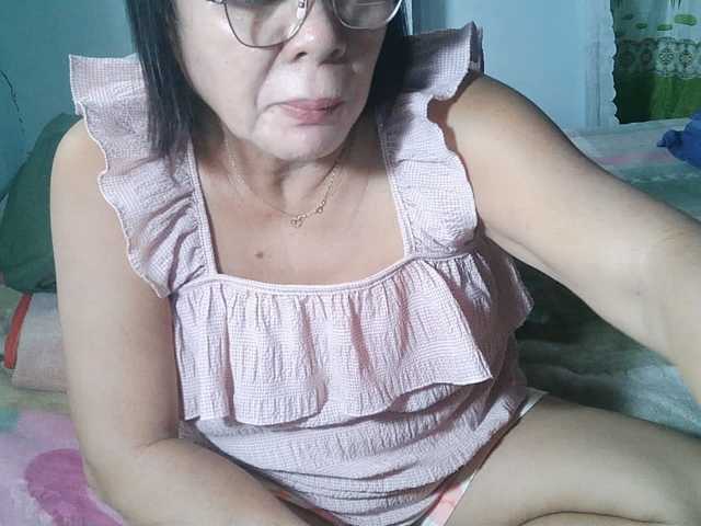 HotMama50 live cam on BongaCams