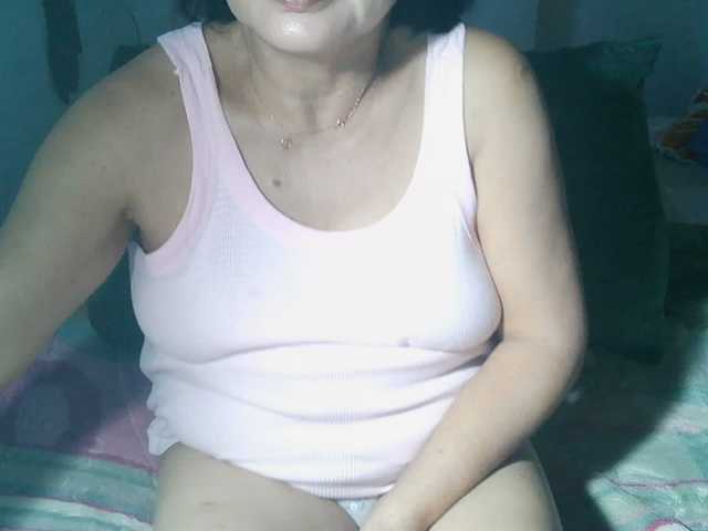 HotMama50 live cam preview