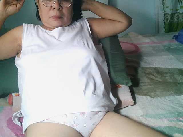 HotMama50 live cam preview