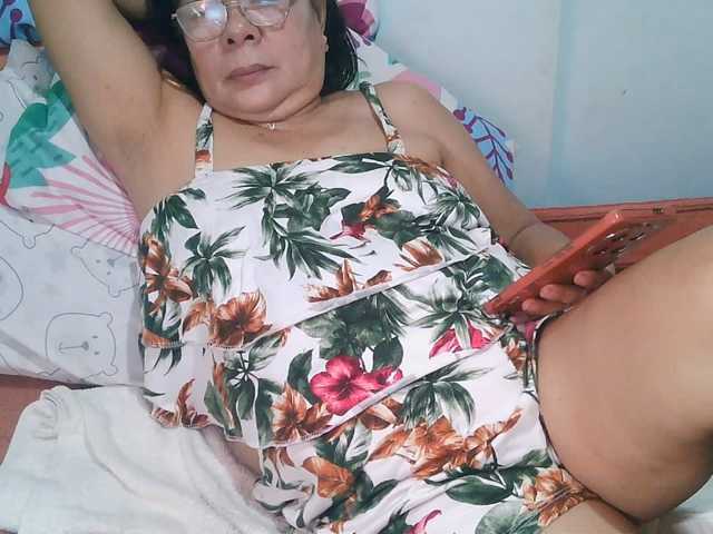 HotMama50 live cam on BongaCams