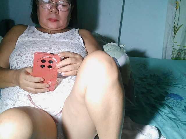 HotMama50 live cam on BongaCams
