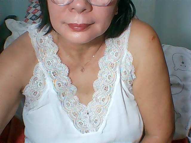 HotMama50 live cam on BongaCams