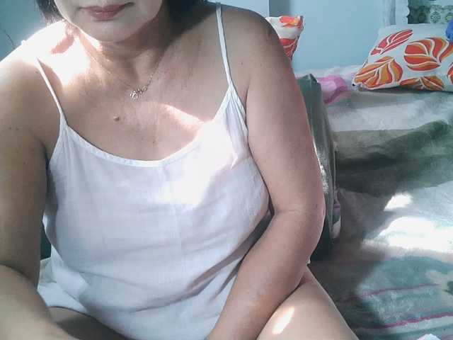HotMama50 live cam preview