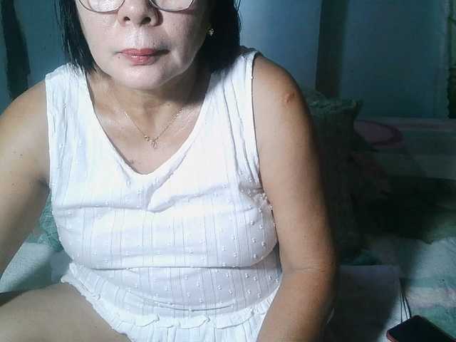 HotMama50 live cam on BongaCams