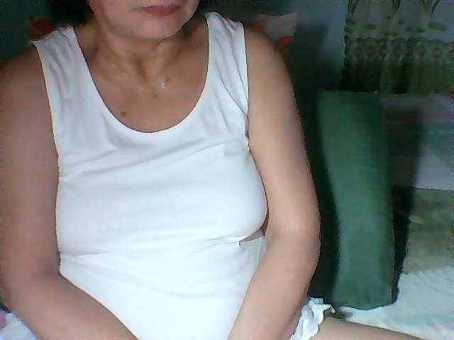 HotMama50 live cam preview