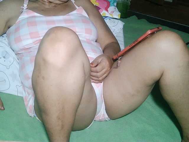 HotMama50 live cam preview