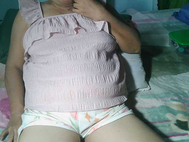 HotMama50 live cam preview
