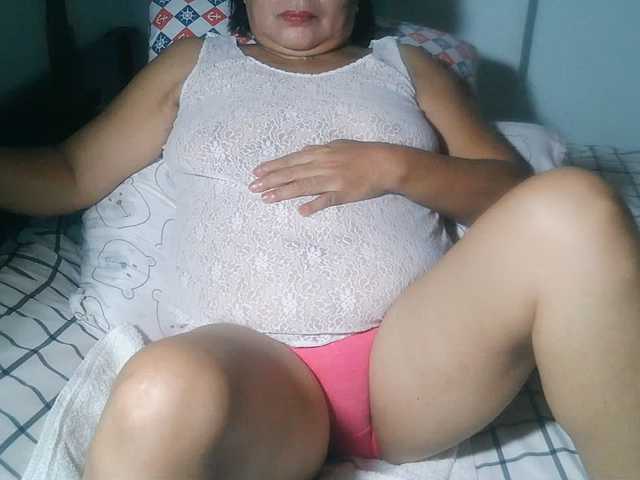 HotMama50 live cam on BongaCams