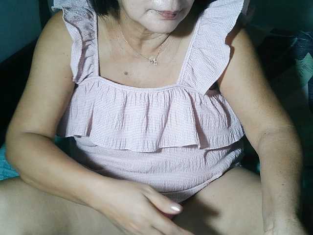 HotMama50 live cam preview