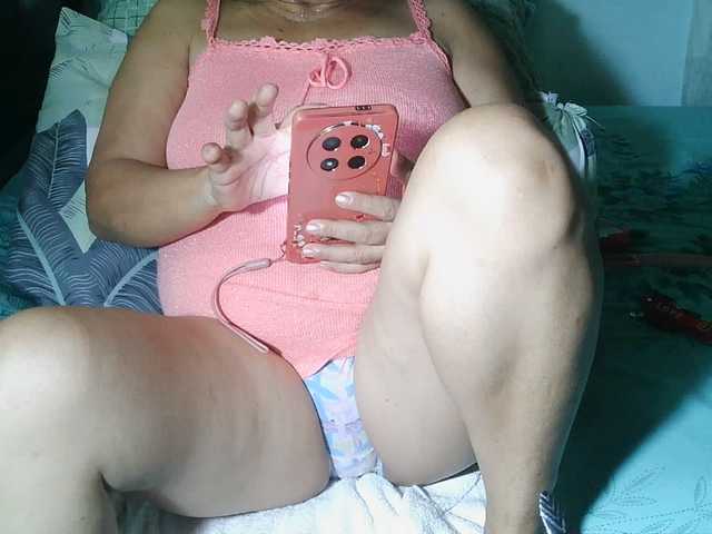 HotMama50 live cam preview