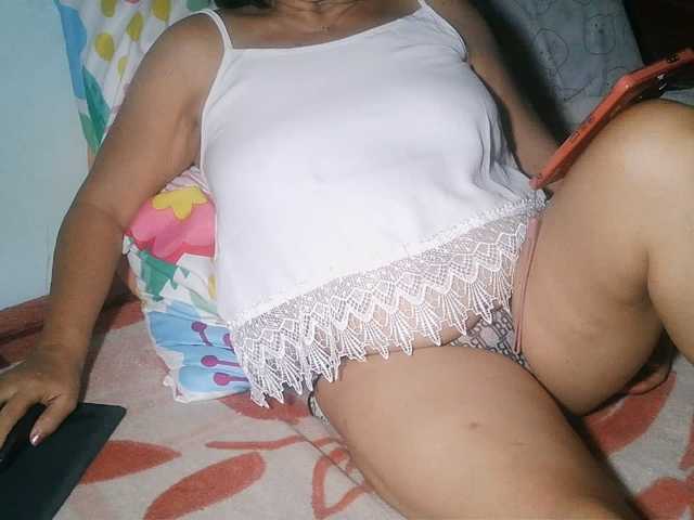 HotMama50 live cam on BongaCams
