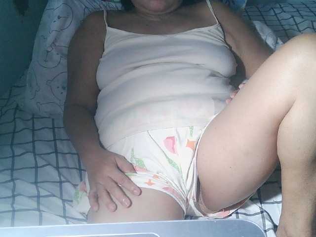 HotMama50, en vivo ahora en BongaCams