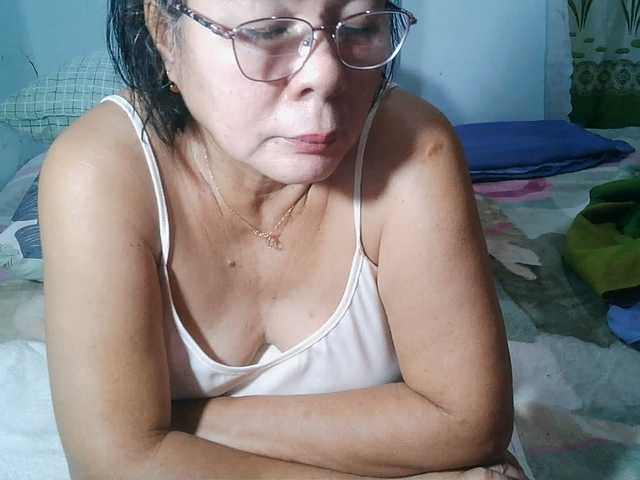 HotMama50 live cam preview