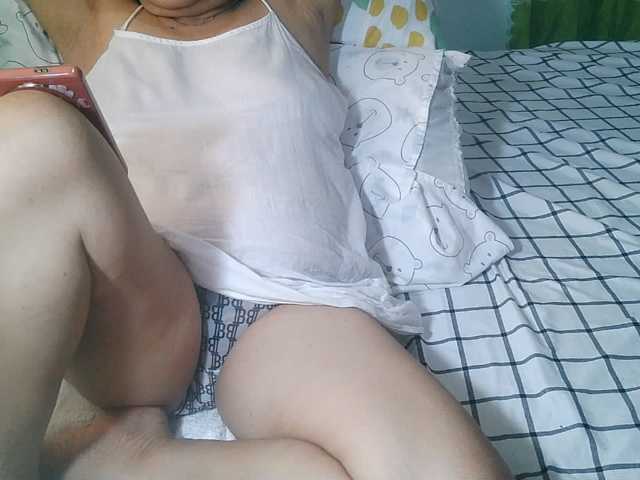 HotMama50 live cam on BongaCams