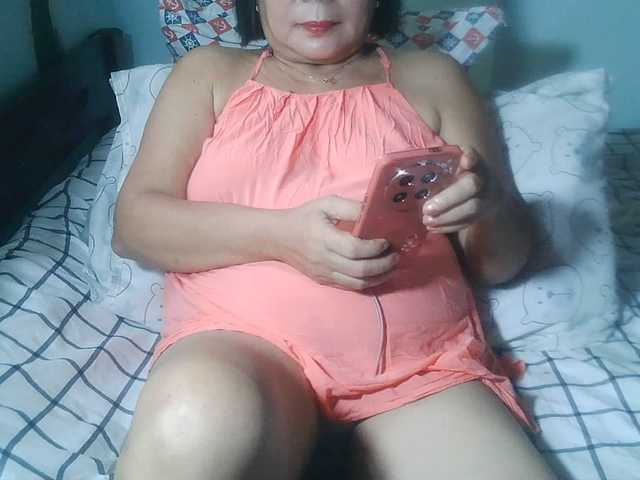 HotMama50 live cam on BongaCams