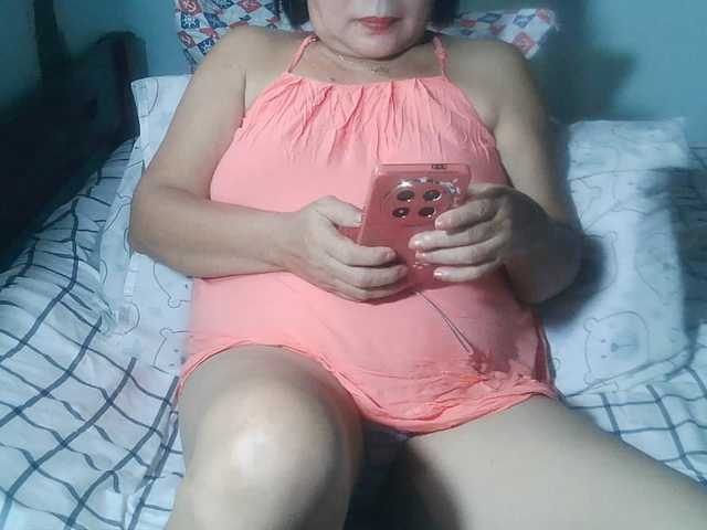 HotMama50 live cam on BongaCams