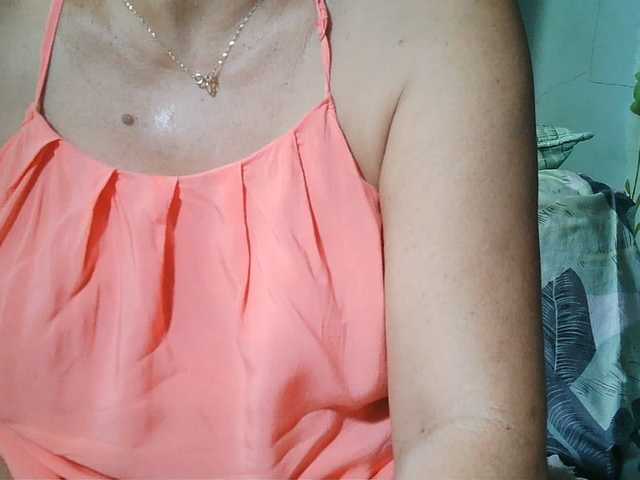 HotMama50 live cam on BongaCams