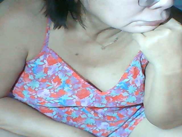 HotMama50 live cam on BongaCams