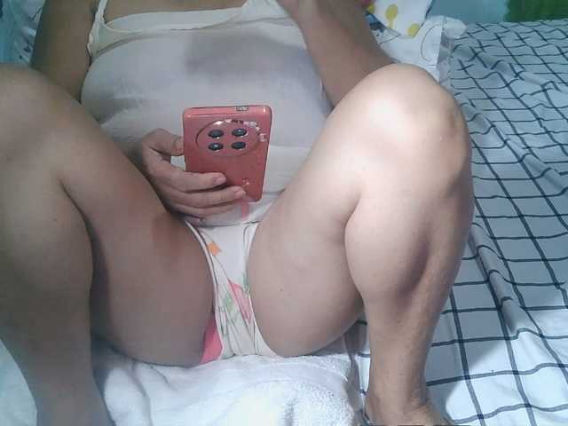 HotMama50 live cam preview