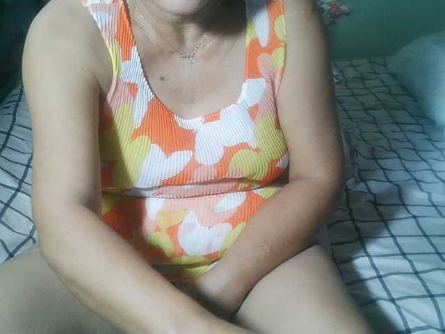 HotMama50 live cam on BongaCams