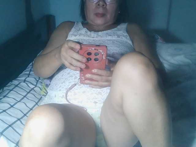 HotMama50 live cam on BongaCams