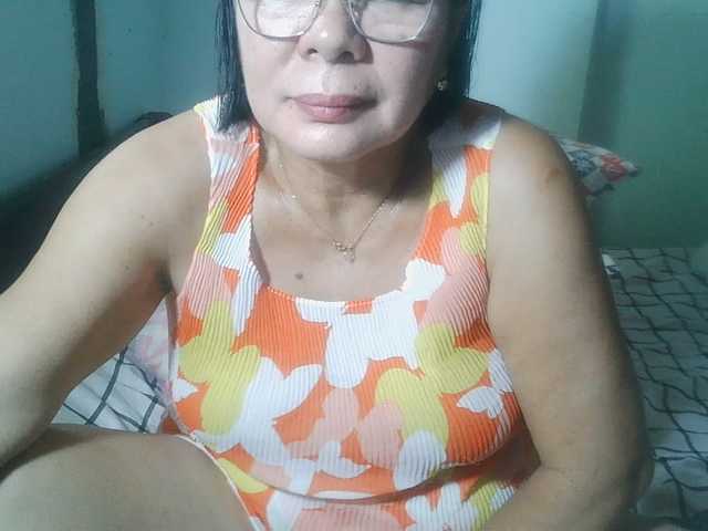 HotMama50 live cam on BongaCams