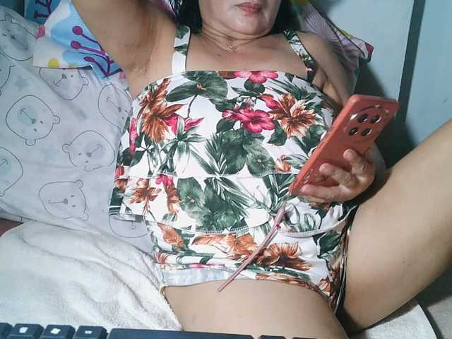 HotMama50 live cam on BongaCams