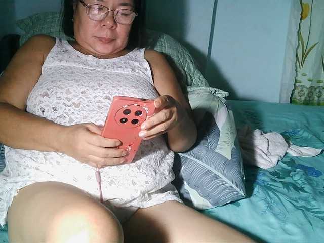 HotMama50 live cam on BongaCams