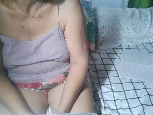 HotMama50 live cam on BongaCams