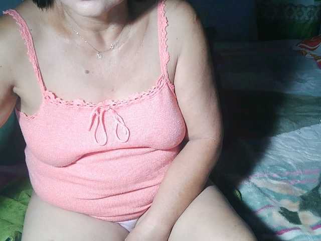 HotMama50 live cam preview