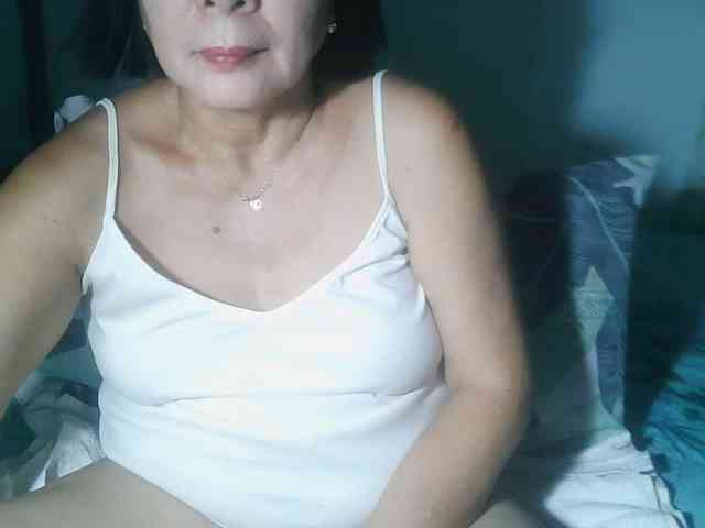 HotMama50 webcam
