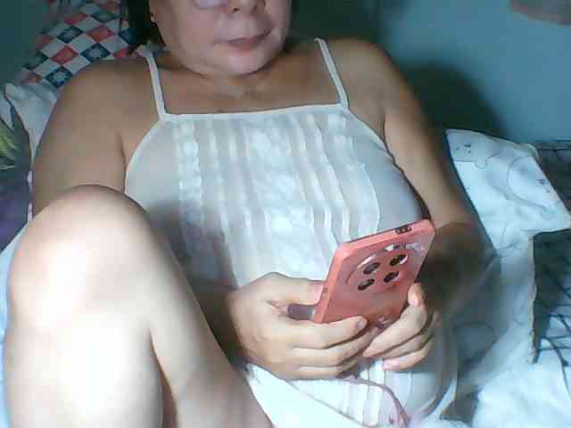 HotMama50 webcam