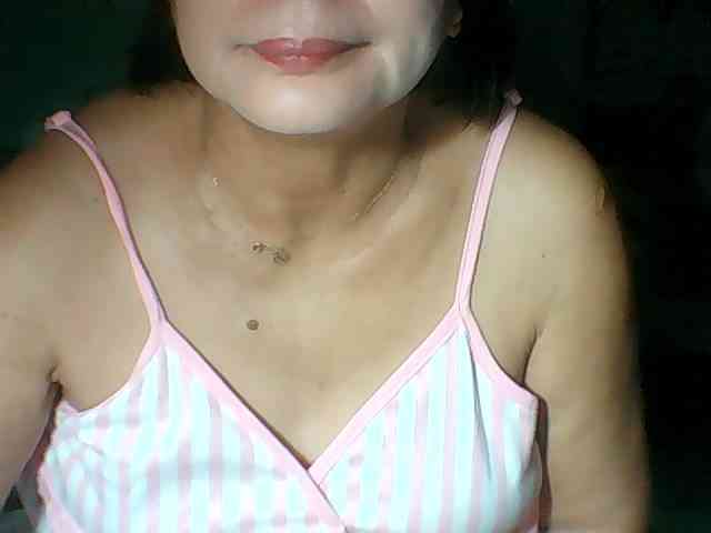 HotMama50 webcam