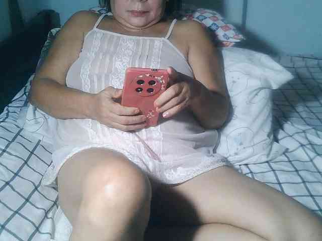HotMama50 webcam