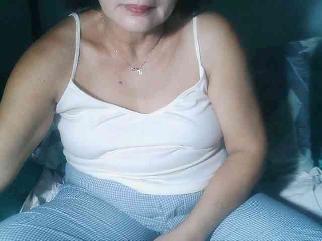 HotMama50 webcam