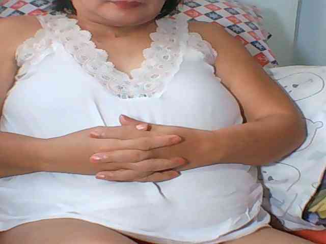 模特: HotMama50