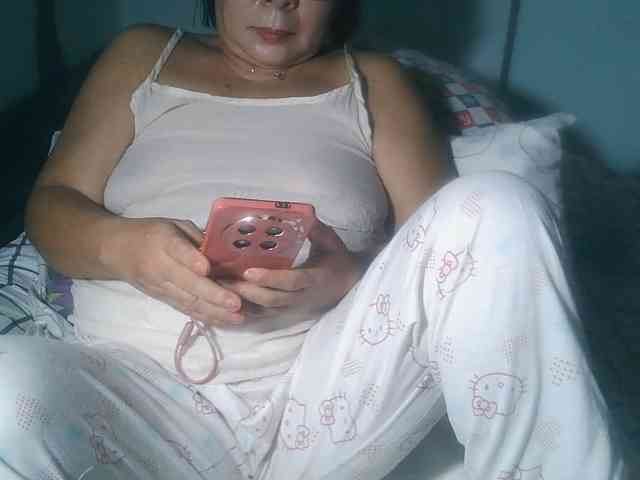 HotMama50 webcam