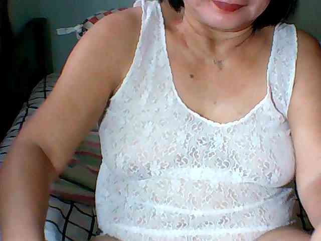 HotMama50 webcam