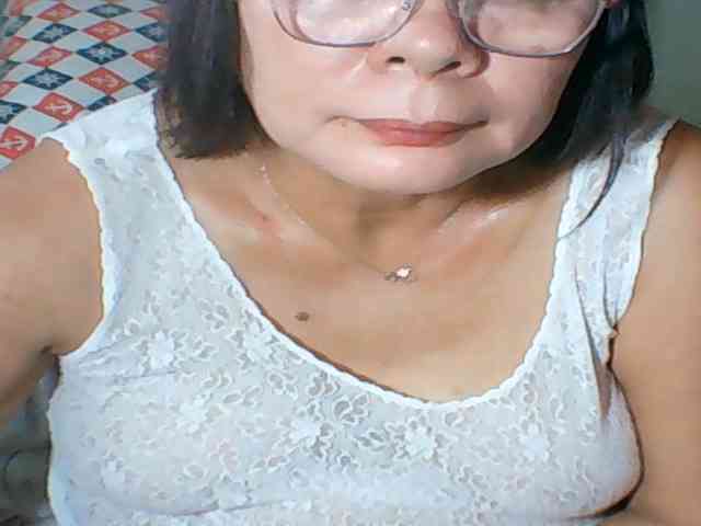 HotMama50 webcam